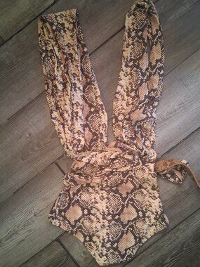 new Michael Kors Python Snakeskin Belted Collection Swimsuit Size 4 Small